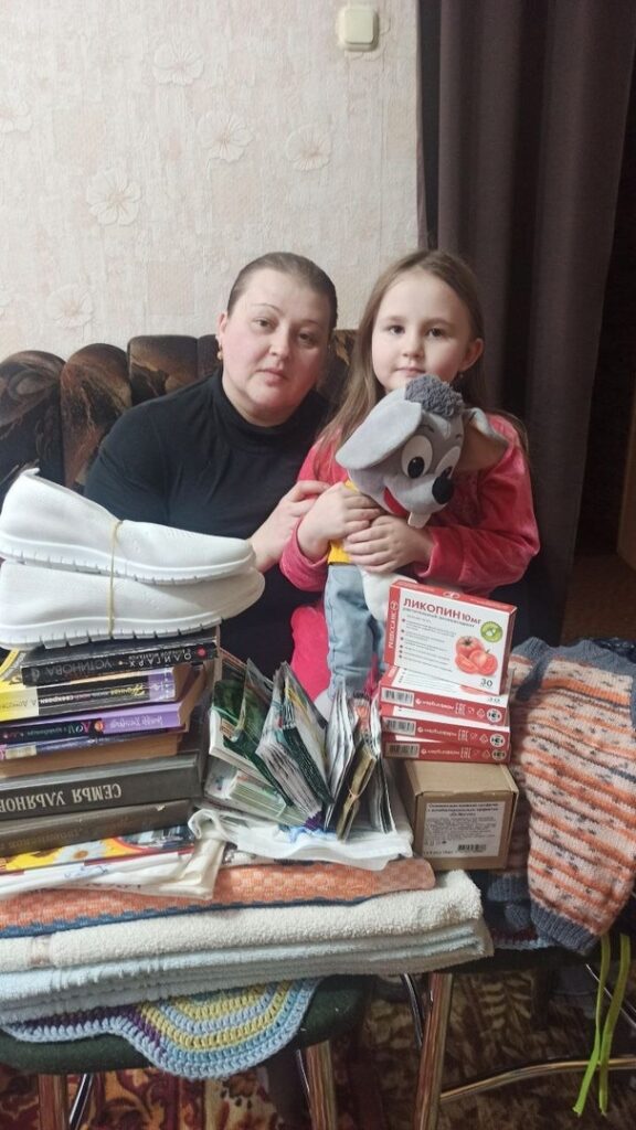 Добрые вещи доставлены в Донецк!